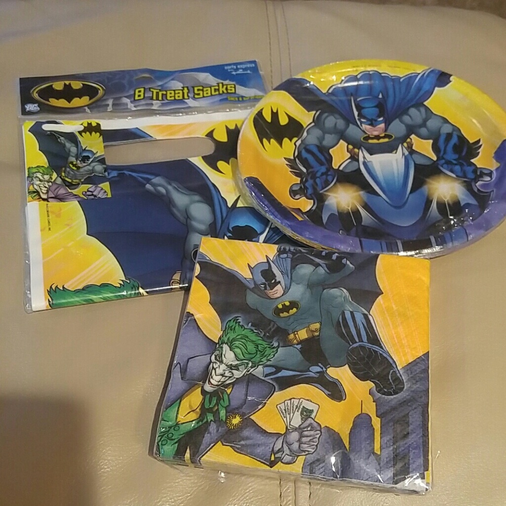 NWT Batman party supplies